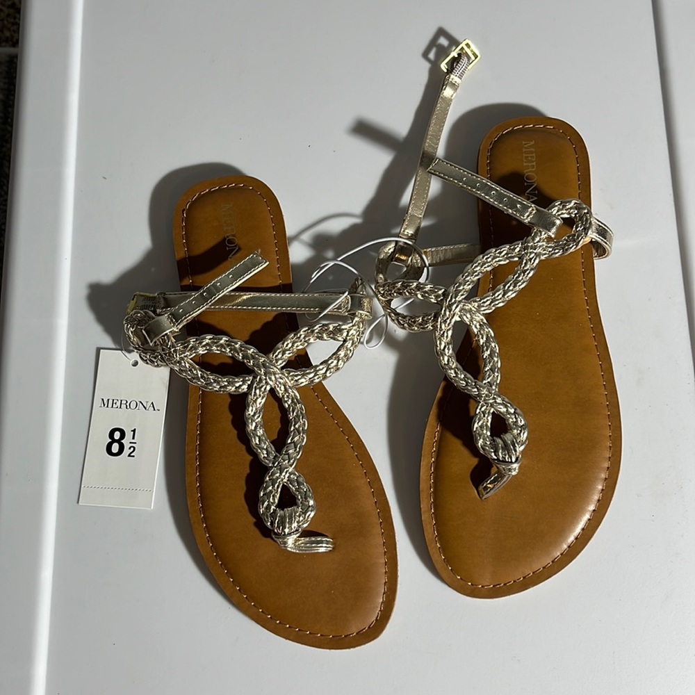 Merona champagne metallic braid sandals - size 8.5